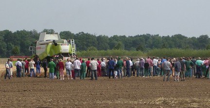 ca. 130 Personen nahmen an der Veranstaltung teil